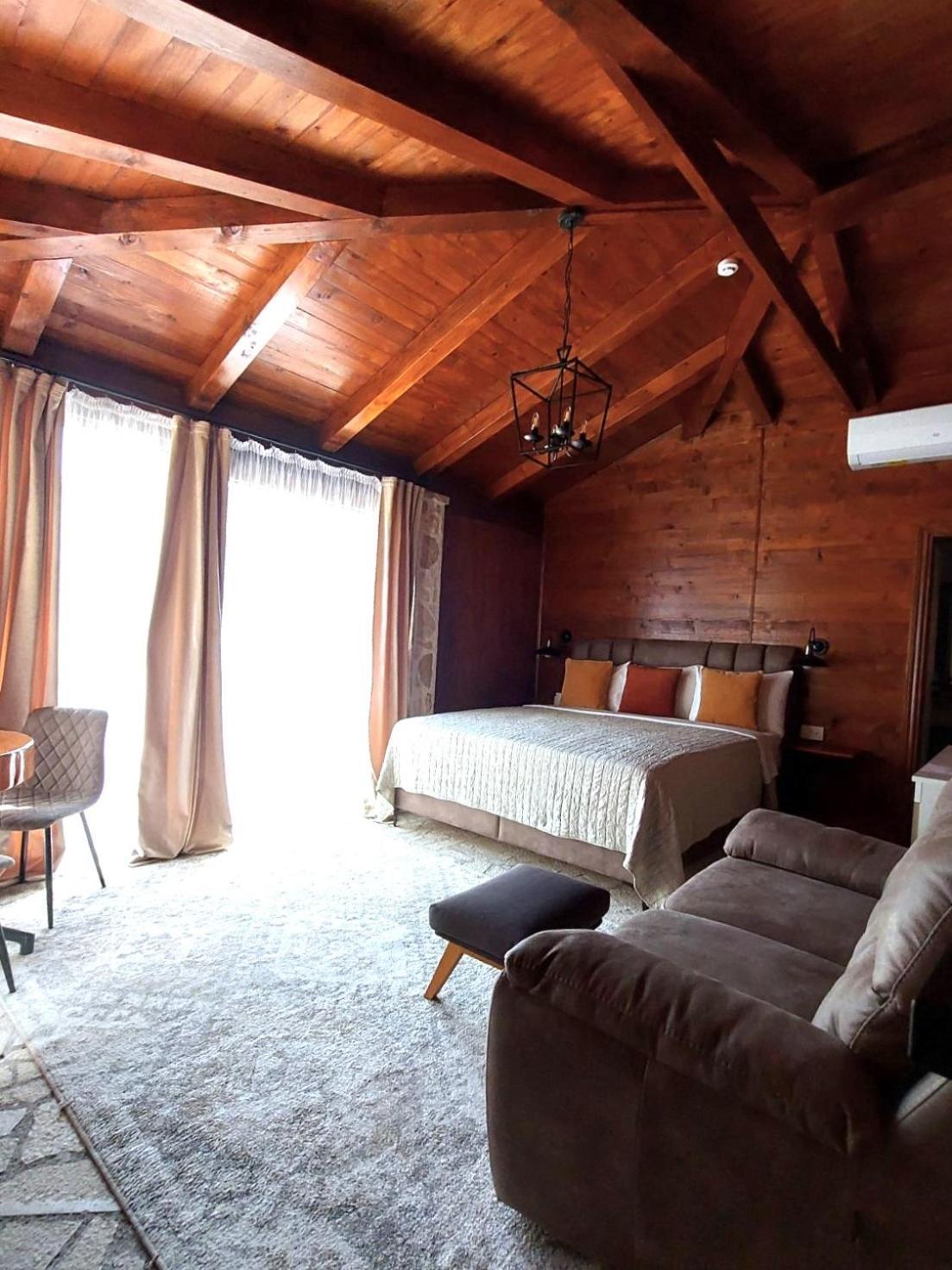 Herceg Hotel *