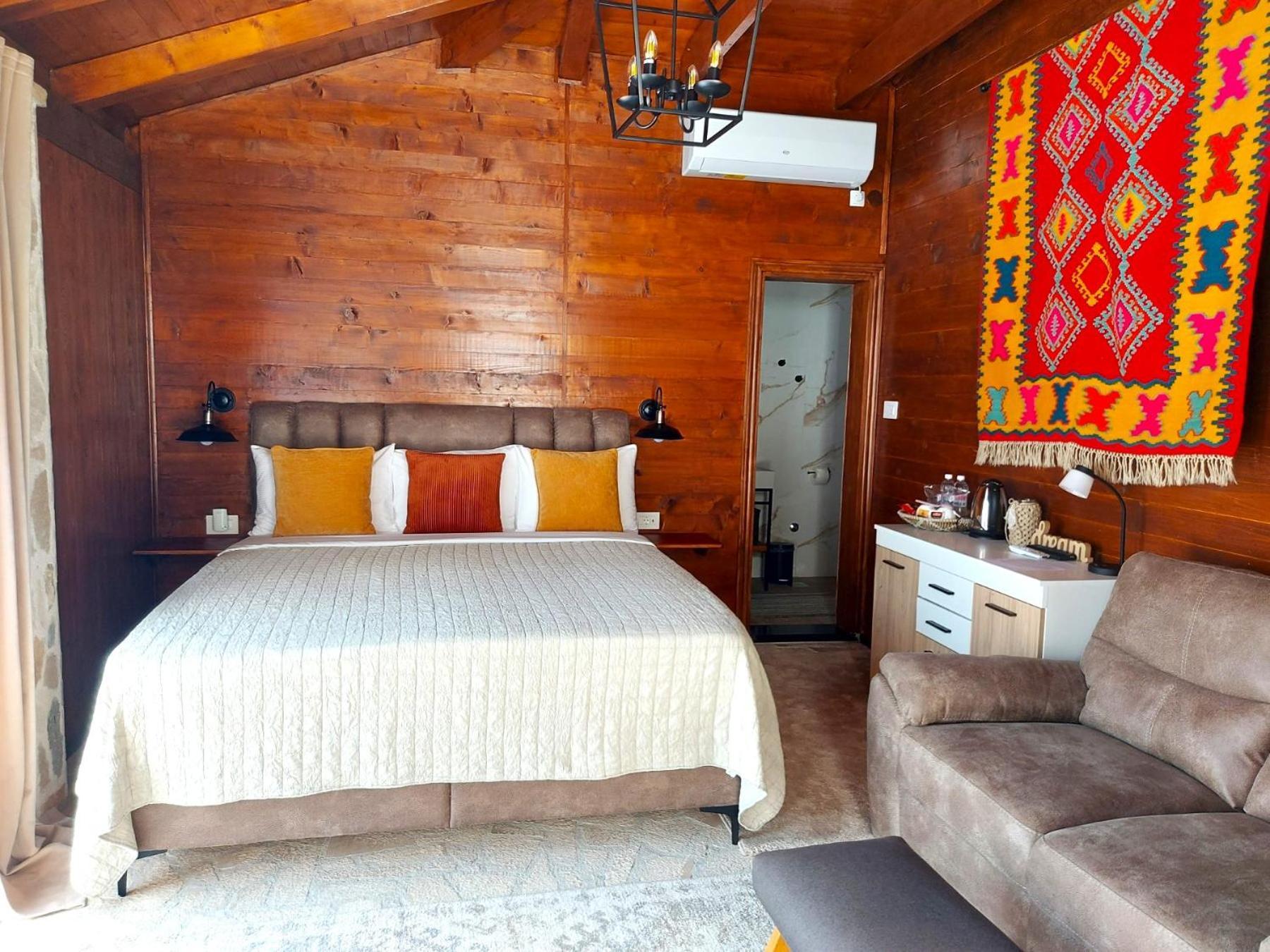 Herceg Hotel *